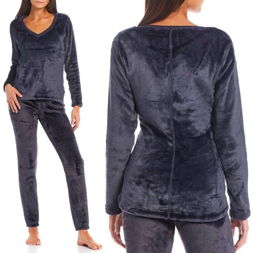 ⭐️NEW⭐️UGG - Daisy Sleep & Lounge Fleece Long Sleeve Top